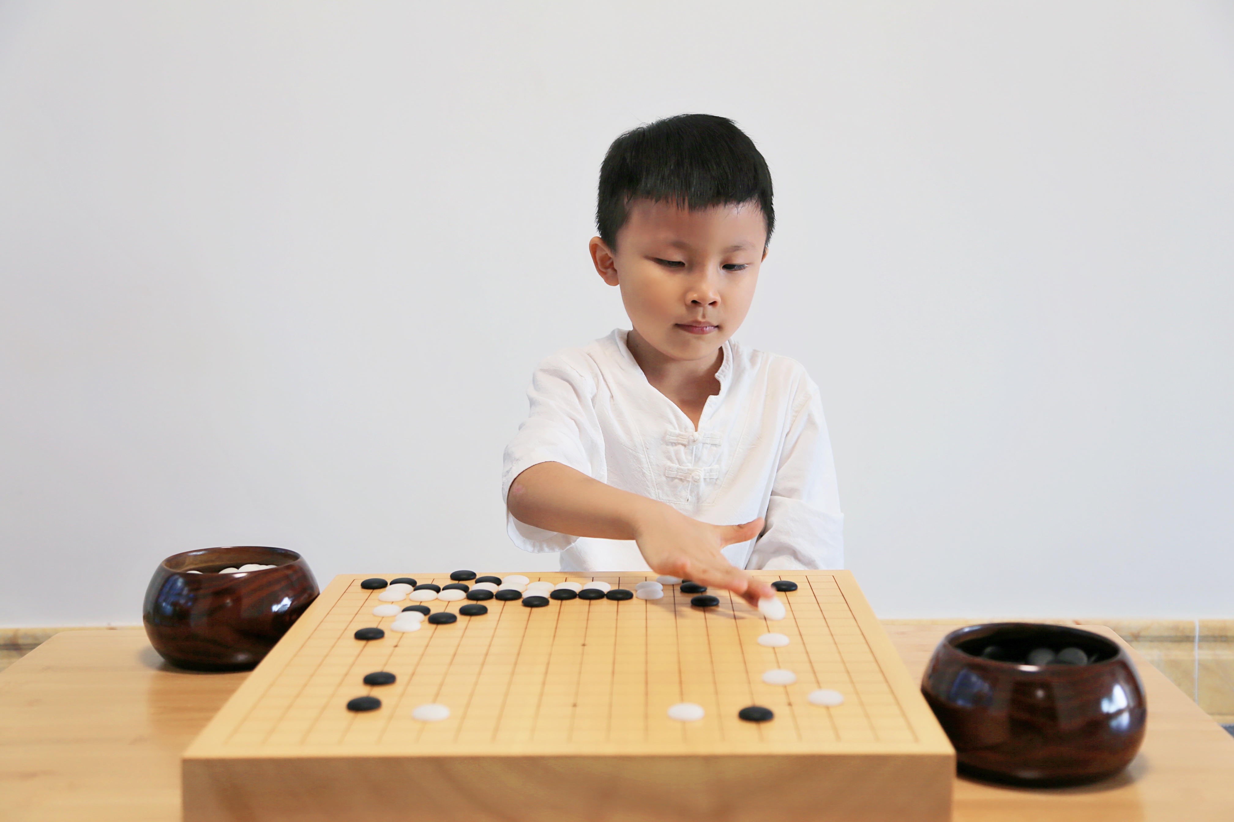 余铭洋四度冲击围棋5段成功，以最佳状态实现冠军梦想